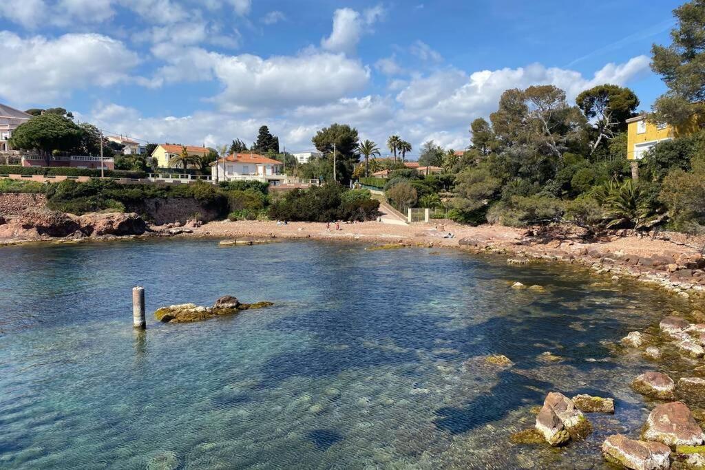 Appartement Bord De Mer - St Raphael Corniche D'Or Saint-Raphaël Exterior foto